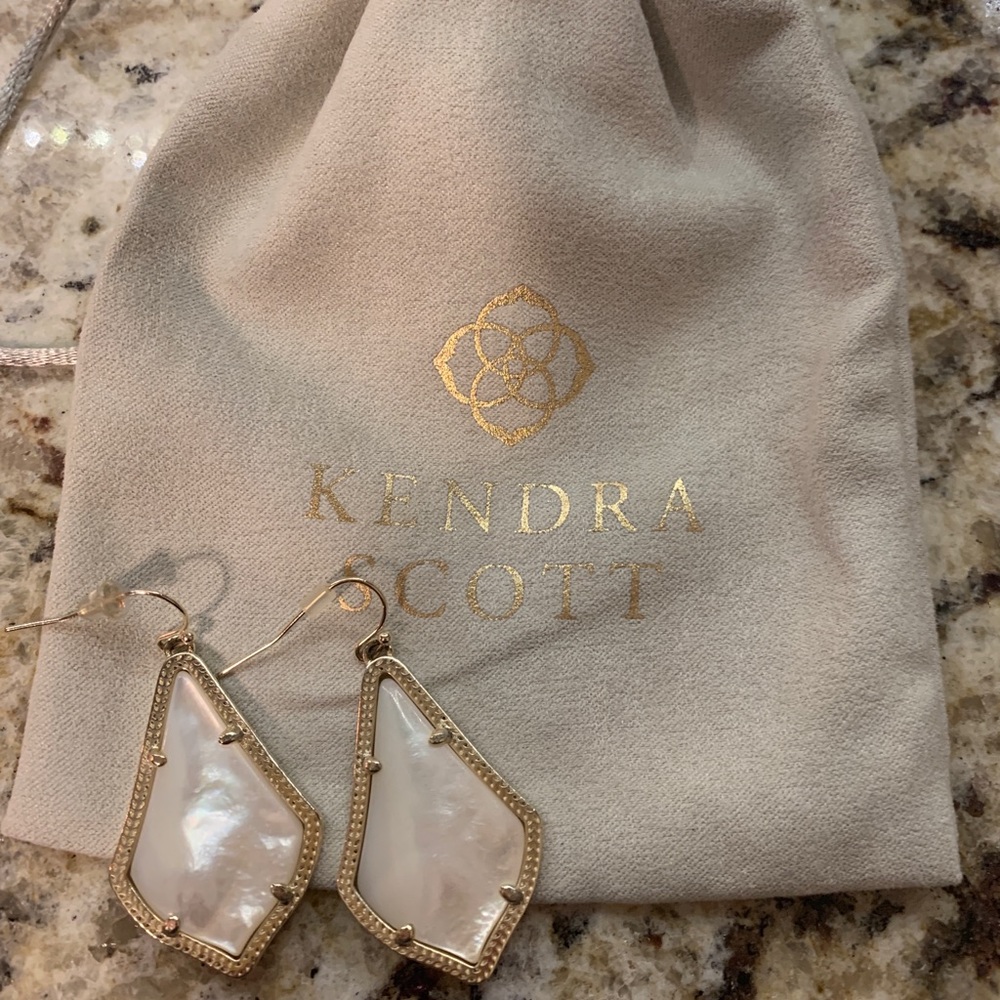 Kendra Scott Alex Drop Earrings Gold Ivory Pearl